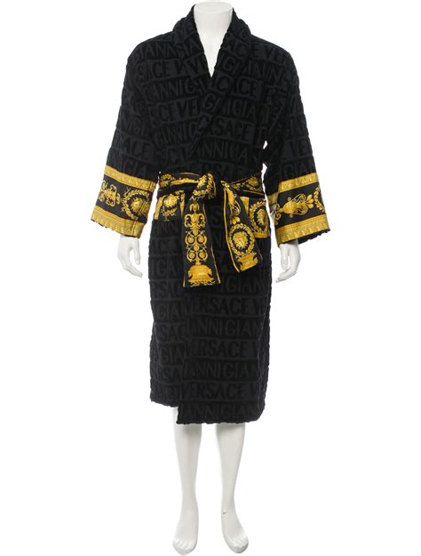 louis vuitton bathrobe|versace robe men.